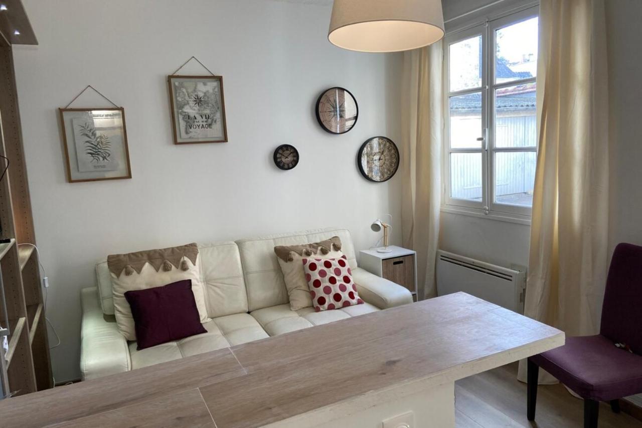 Agreable Appart'Hotel Smart Cosy Proche Commerces Fontainebleau Eksteriør bilde